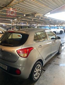 هيونداي i10